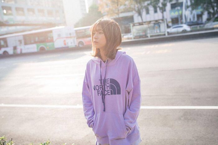 Lala 饅頭 謝宜庭 甜美系正妹大秀「絕對領域」美腿 10th image