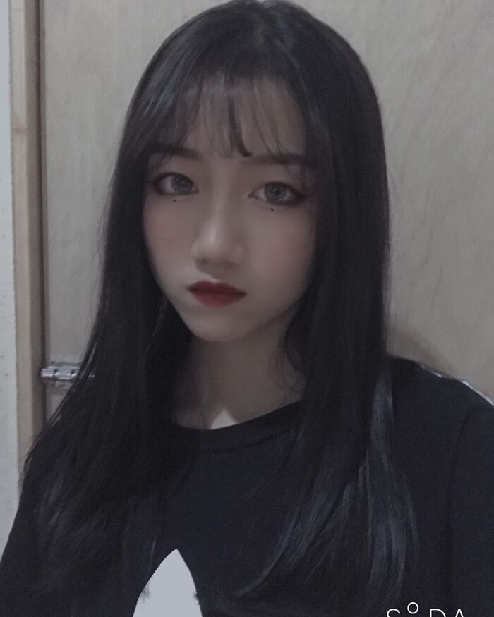 咩咩  甜美女孩 纖細長腿讓人目不轉睛 4th image