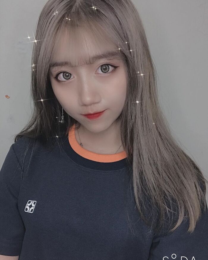 咩咩  甜美女孩 纖細長腿讓人目不轉睛 6th image