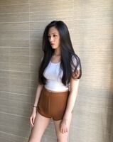 Jocelyn 滿滿-like Qingxin Kisei "One Laugh Noh Tilt Castle"