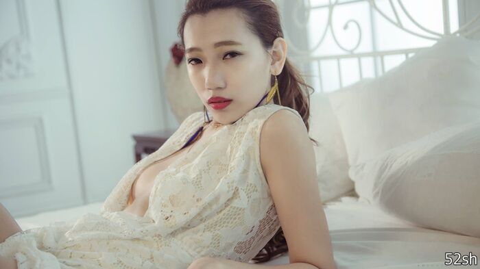 Erythrity Sister Thea Kia 柯 Hongyong 19th image