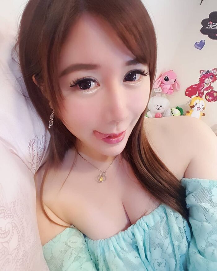Super 兇 G奶 Goddess Xu 娃娃 彈 Milk Greater Dew 2th image