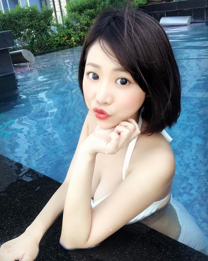 The milk of the 曬 younger sister swimming pond 滿W嫩奶' I am a non-嗎 8th image
