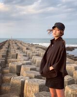 Kayler, a 姊姊-spirited small-sized player, is a 沒 story說