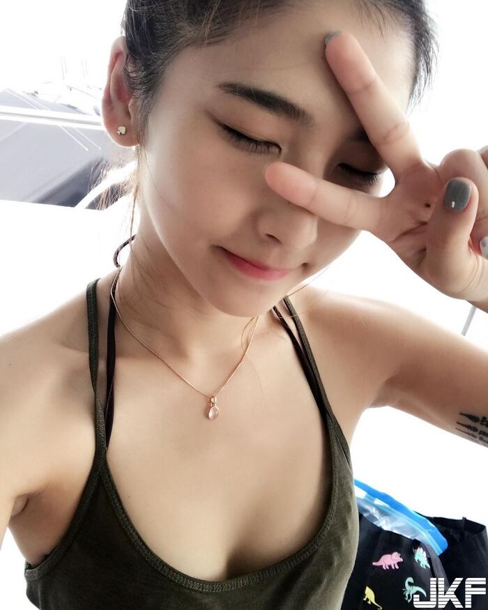 Beautiful 轉 Girl變 Body 媽 Tommy Shan Taiwan Ami Tomoko 讚 Award 5th image