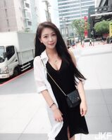 Long thigh positive sister Irene good 讓 and serving life capital Shino Shinotsu 偷瞄
