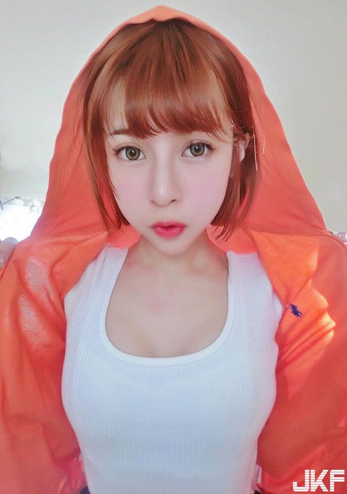 長髮正妹甜心 Chubby 糖 天使臉孔魔鬼身材 讓人不敢直視! 9th image