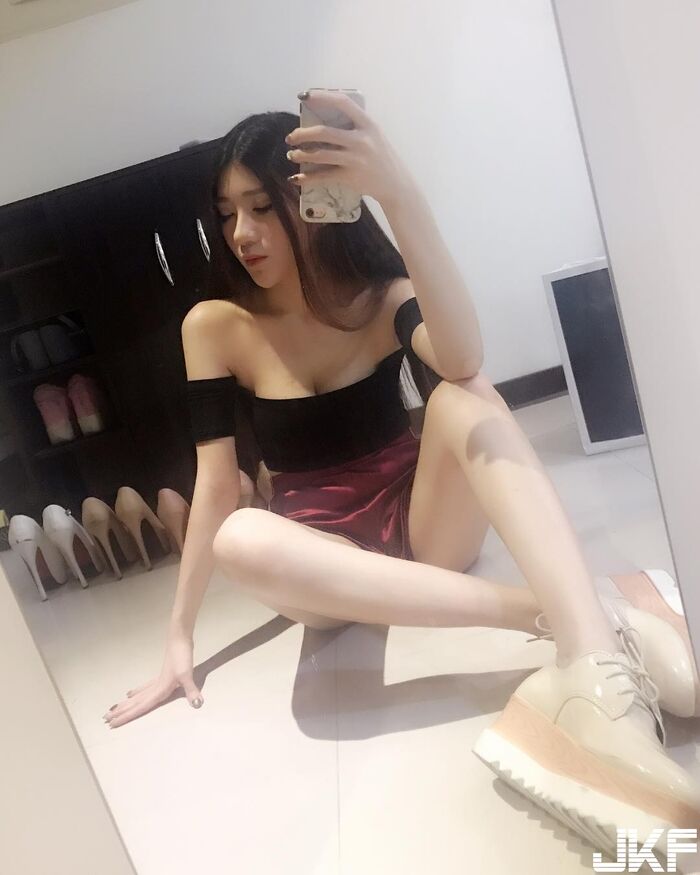 逆襲的白淨大長腿！高空視角賞泳裝美乳_Miki_米奇 3th image