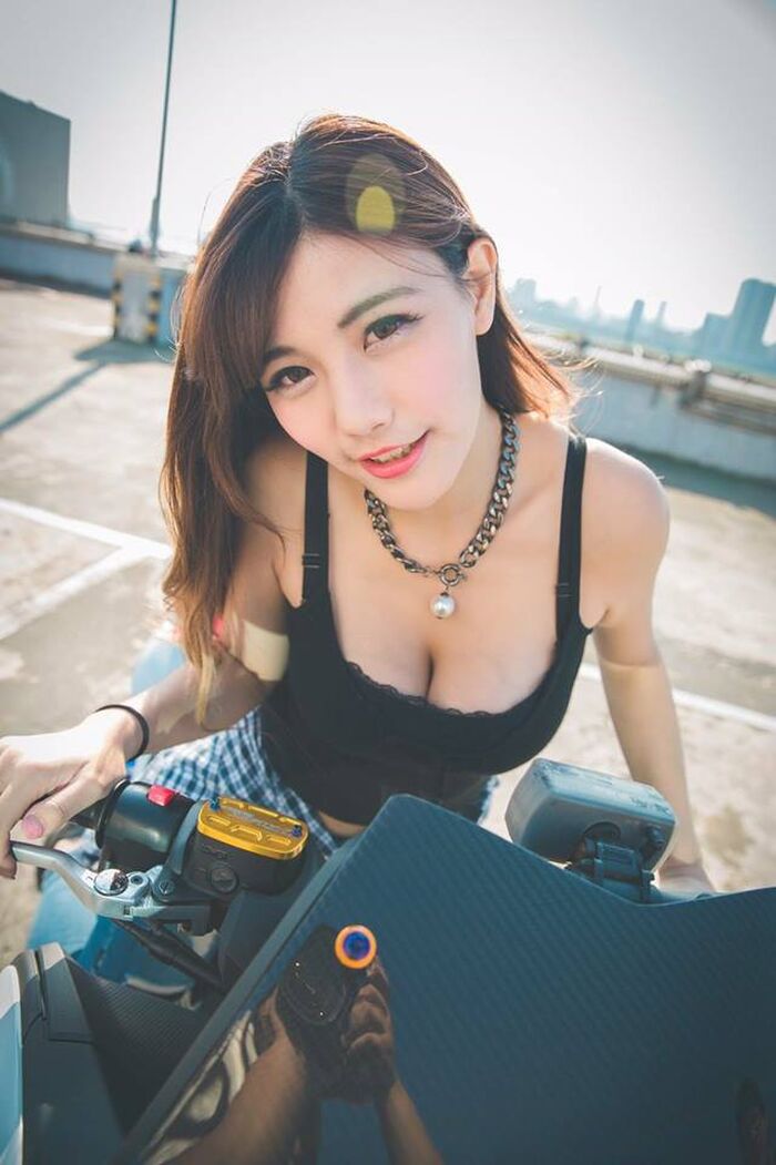 G奶葳 Chen Chen S curve thick 翹 in front of body material! 6th image