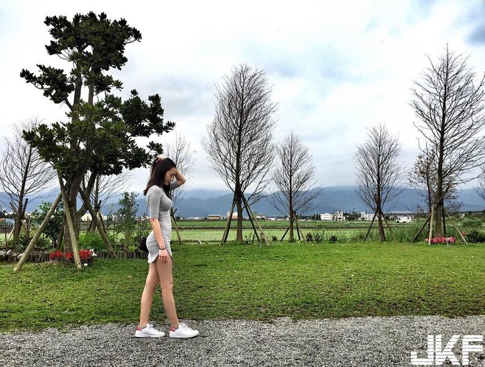 Costco Hospitality 俏 Buttocks Positive Sister Pasted Clothing Ass Type Curve Super 顯 ... Meat 搜 This Is HuaHua Hua Chai IG Arisara Multi-Mi teru 13th image