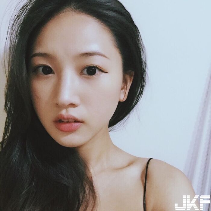 Costco Hospitality 俏 Buttocks Positive Sister Pasted Clothing Ass Type Curve Super 顯 ... Meat 搜 This Is HuaHua Hua Chai IG Arisara Multi-Mi teru 20th image