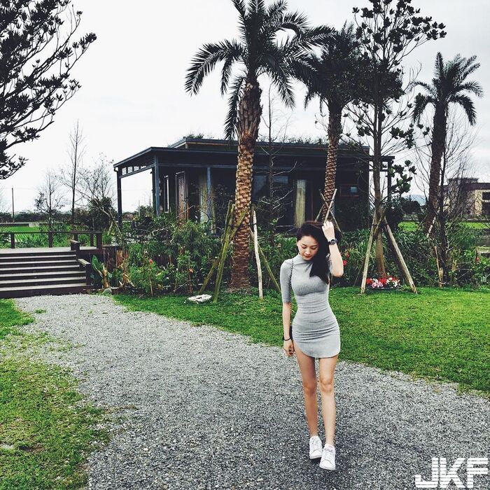 Costco Hospitality 俏 Buttocks Positive Sister Pasted Clothing Ass Type Curve Super 顯 ... Meat 搜 This Is HuaHua Hua Chai IG Arisara Multi-Mi teru 6th image