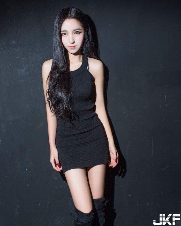 氣質正妹 Xiaomei Yang 甜美可人 可以跟你一起打撞球嗎 10th image
