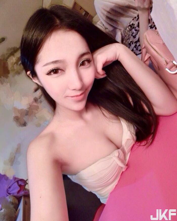 氣質正妹 Xiaomei Yang 甜美可人 可以跟你一起打撞球嗎 12th image