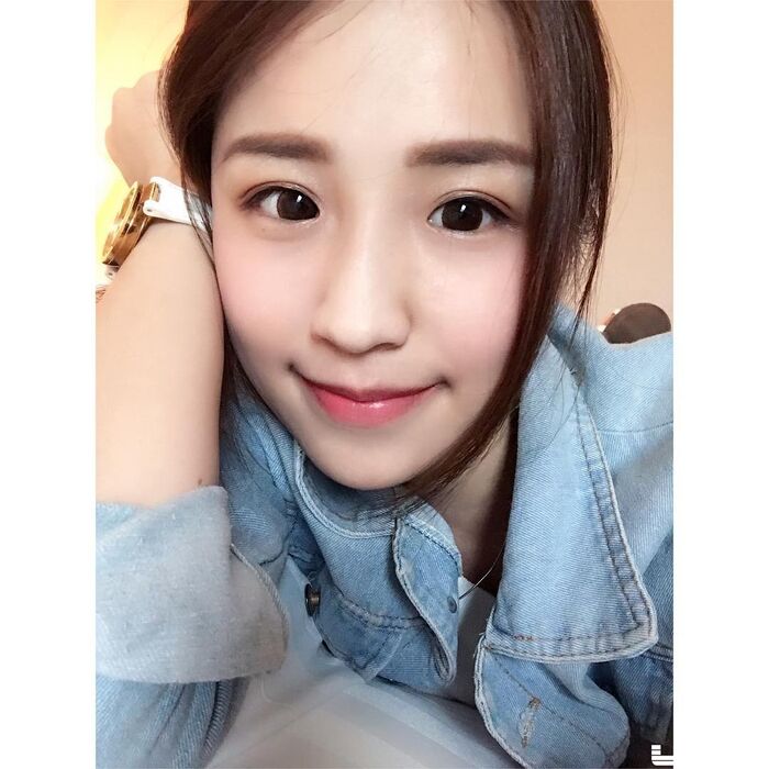 Positive sister Hebbe Cheng thin stenosis裙 self-beat tyrhrower young 隱 young 讓 blood gushing nosebleed 30th image