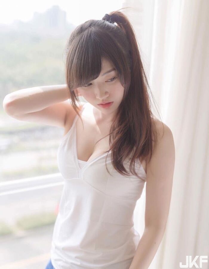 Huge breasts concentration KiyoShinko bifu E奶 Masaso sister Yu Yingtatsu Shuji's trial beauty chest 她 self-覺 很厲 harm 3th image