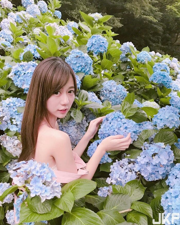 S-type positive sister meat 翹 is a super good 搜 to be washed and 菁菁 before convexity 彈 9th image