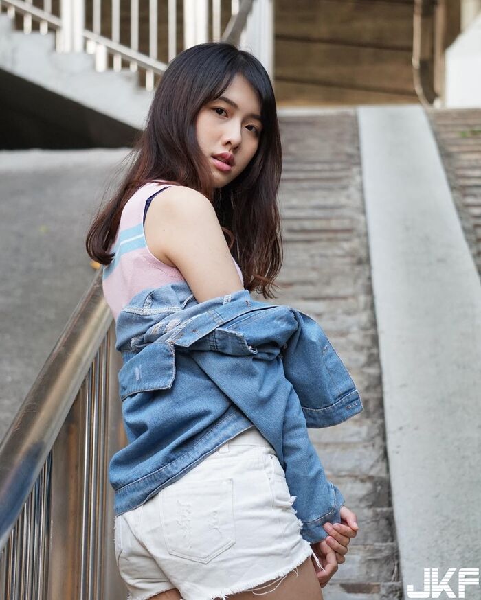 輔大資工清新甜美正妹何思靜萌萌臉蛋燦爛笑容讓人都戀愛了 32th image