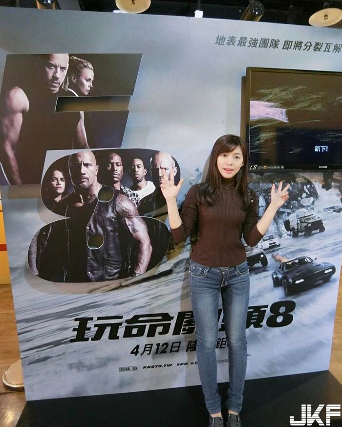 正妹小護士Bella Chen有腿有兇人又超親切殺傷力十足 18th image