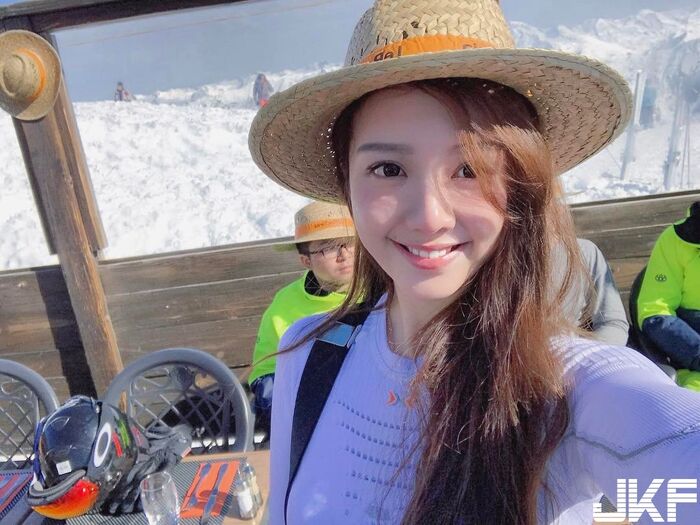 KC Recommended Anet Store Female Owner ~ lajixi (IG) 6th image