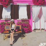 極品美腿正妹Joanna Chien錢柏芊海邊大解放超短褲露絕美屁股蛋讓我看到噴鼻血