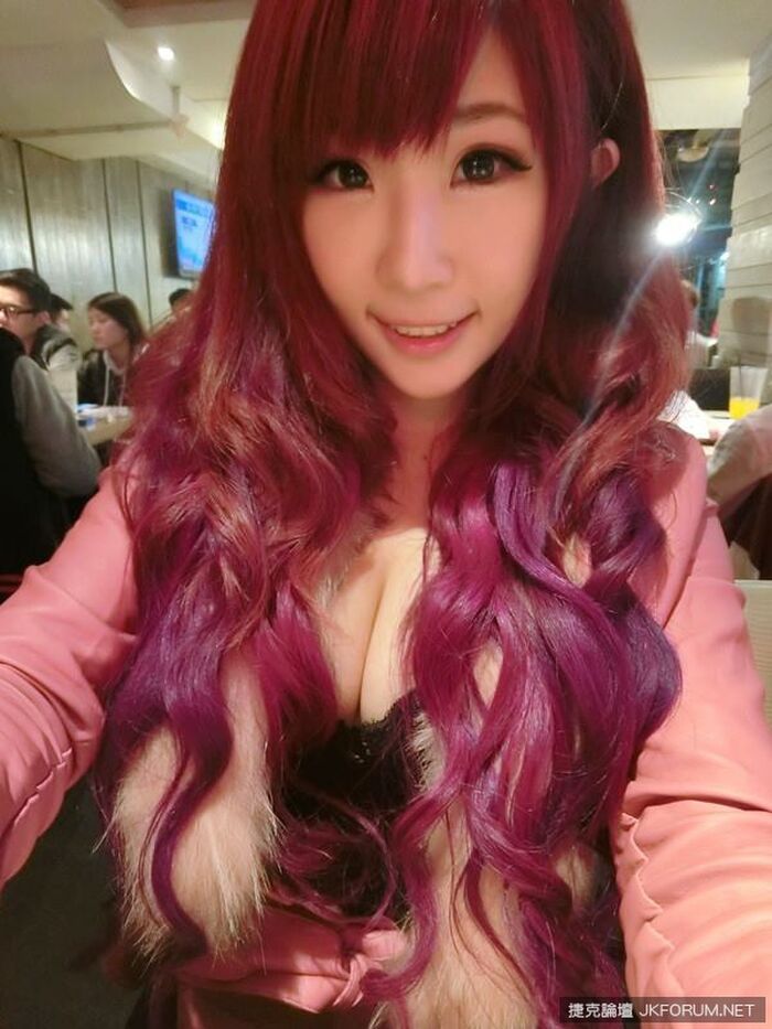 性感內衣銷售員~靜香~貼身T-Shirt胸前好撐的外出買菜 很有氣質又賢慧 18th image