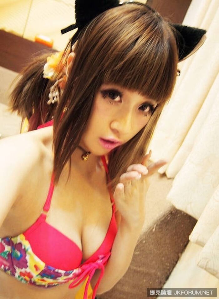 - 兇 daughter 卡哇 Cat 貓 a favorite - 2th image