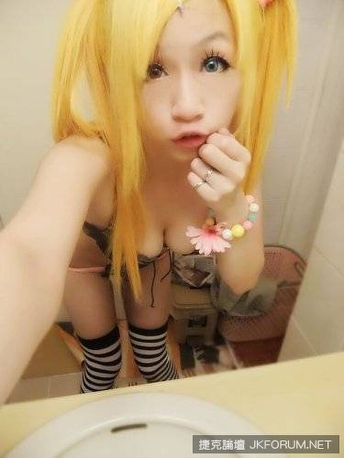 - 兇 daughter 卡哇 Cat 貓 a favorite - 7th image