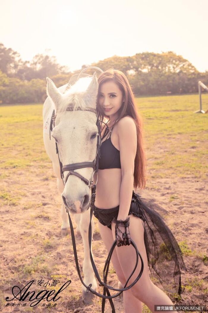 Naked Temptation - 綑 Captive 'Sai car goddess' 帶 1 second below the shoulder 8th image