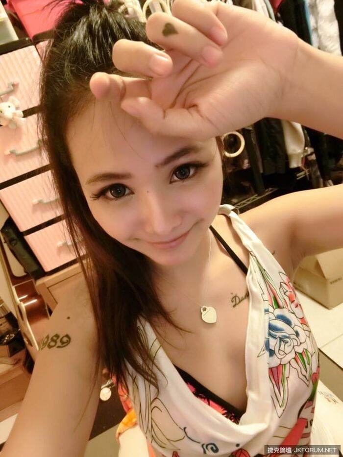 腰瘦極品S型曲線~柯凱蒂~34D美胸也很兇狠 4th image