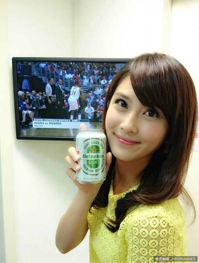體育台人氣女主播 卓君澤(卓卓) 38th image