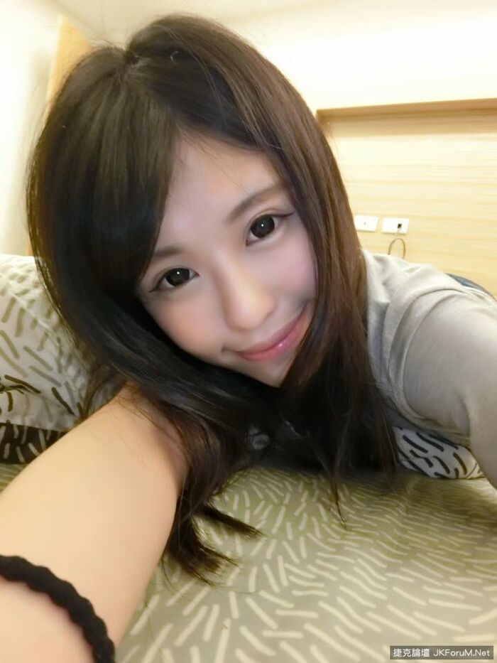 32D Beautiful Breasts Mi masa sister - 覃 邗 - a pre-sleep feeling low chest self-beat Attracting beautiful breasts! ! 12th image