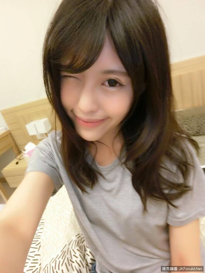 32D Beautiful Breasts Mi masa sister - 覃 邗 - a pre-sleep feeling low chest self-beat Attracting beautiful breasts! ! 20th image