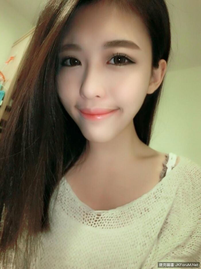 32D Beautiful Breasts Mi masa sister - 覃 邗 - a pre-sleep feeling low chest self-beat Attracting beautiful breasts! ! 29th image