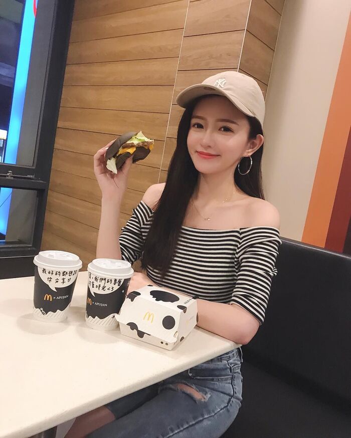 彤彤Tongliu   小甜心身材太暴力  尺度超OP 3th image