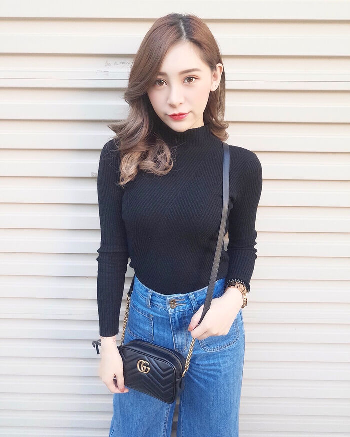 蜜糖妹融融深V飽滿圓球炸開意圖使人犯罪 12th image