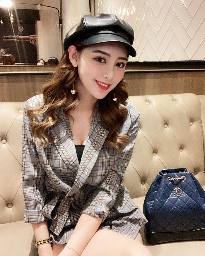 蜜糖妹融融深V飽滿圓球炸開意圖使人犯罪 16th image