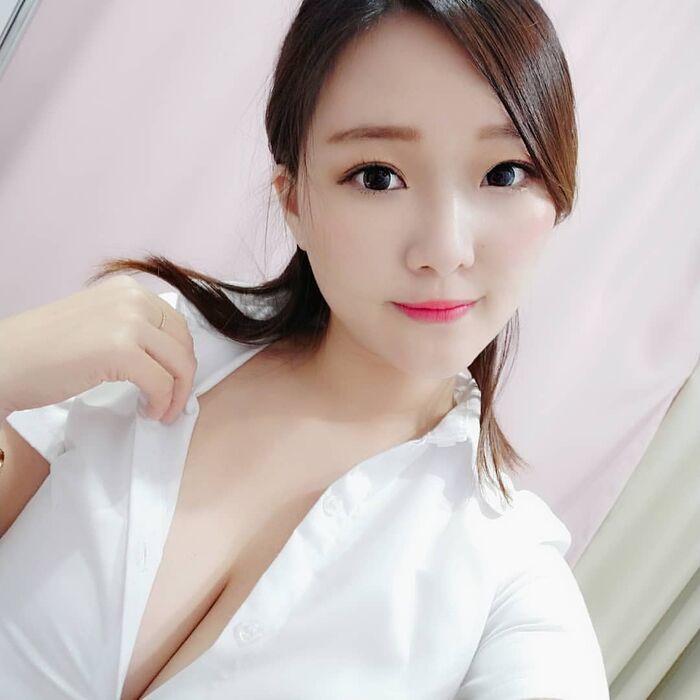 'Super crazy milk' 讓 and non-open eyes 4th image