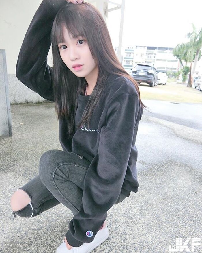 Super honest sowing Li Yikaba good for crawling 纖 slender materials 卻 materials 麼 materials 10th image