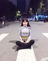 兇狠正妹 王郁甯 蘭嶼解開內衣半裸背對鏡頭入鏡