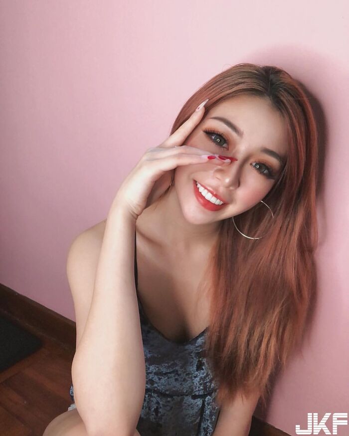 大眼正妹 Tracy 海灘美照這樣拍大秀完美身材 4th image