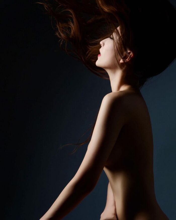 Carina Lee 10th image