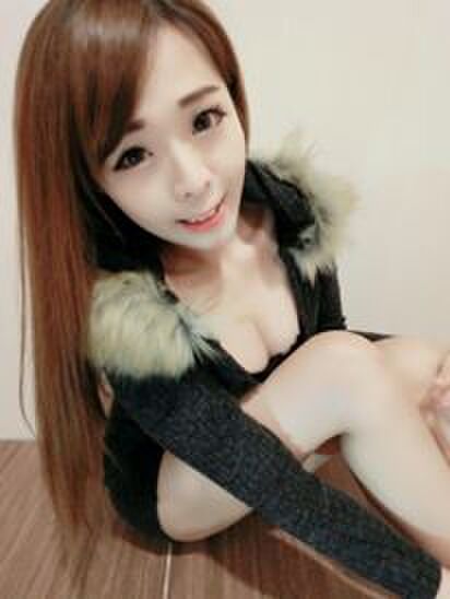 Super chest 圍 tension 筱 soft 讓 盯 by 100 people 4th image