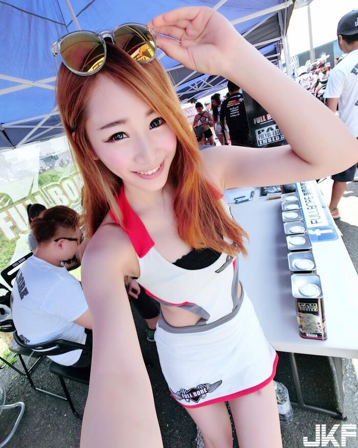 Beautiful breasts翹 buttocks 孩 - Hayashi 榆 - Machine large-eye 酥 chest and soul - 10th image