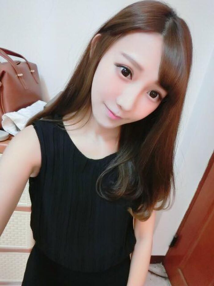 麥 勞 unexpected 撞 female clerk 羿 Aya 她 a heart-楞 沒 專 點 啊 10th image