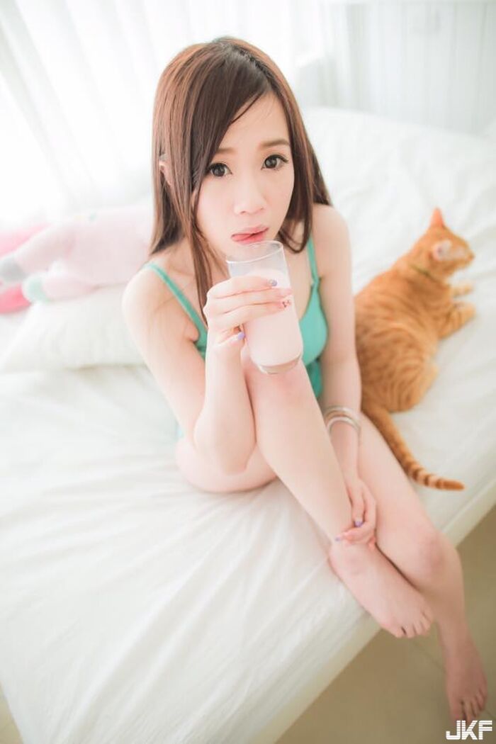 Who is the key to small 貓咪 small? 14th image