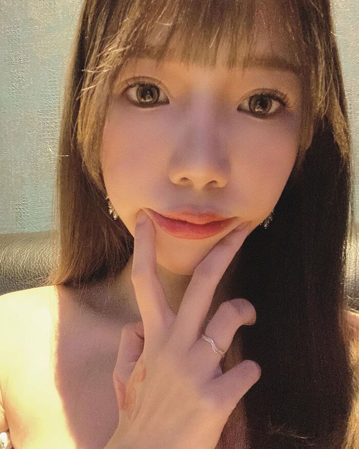 超胸網紅張優 「乳量大爆發」發育得太好..... 4th image