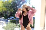 Abduction Corps Sister Child Natalie Gibson 20 years old 歲 S-shaped body material large big breasts beehive waist!