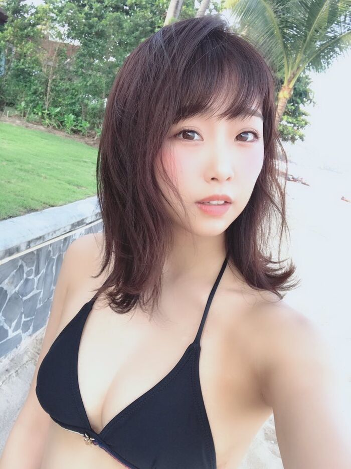 NMB48 Kato Yuka, Otona-like beauty body show off! Fans excited about swimsuit gravure images &amp;amp; off shots! 31th image