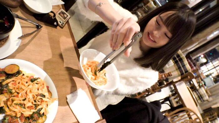 Rental her 18-year-old female college student and Yokohama date. Kiss on the Ferris wheel and go to the hotel... 11th image